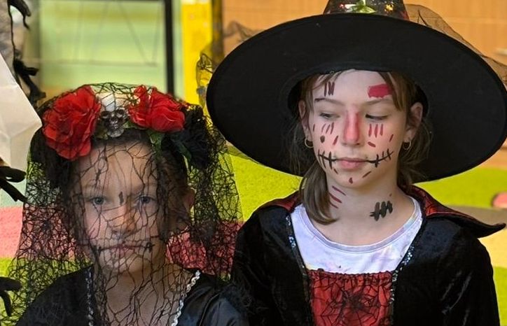 Halloween v družině - cover