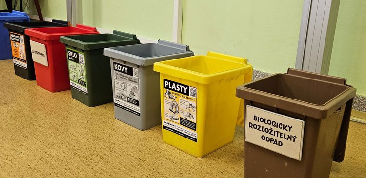 Třídění a recyklace - program Tonda Obal - cover