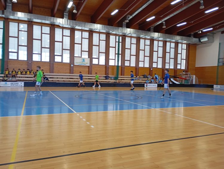 2. florbalová liga - cover