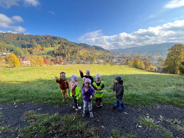 Podzimní radovánky - Včeličky - cover